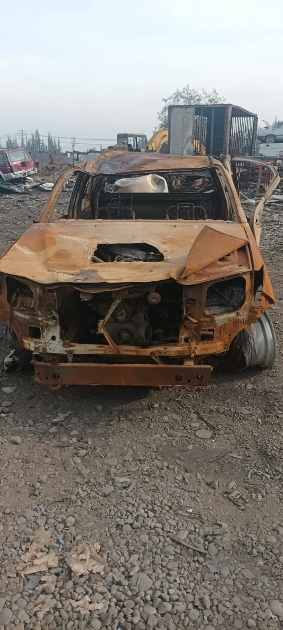  Toyota HILUX 2005    EN DESARME